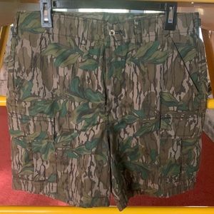 Duxbak Camo shorts 34W